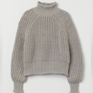 *New* H&M Grey Knit Turtleneck